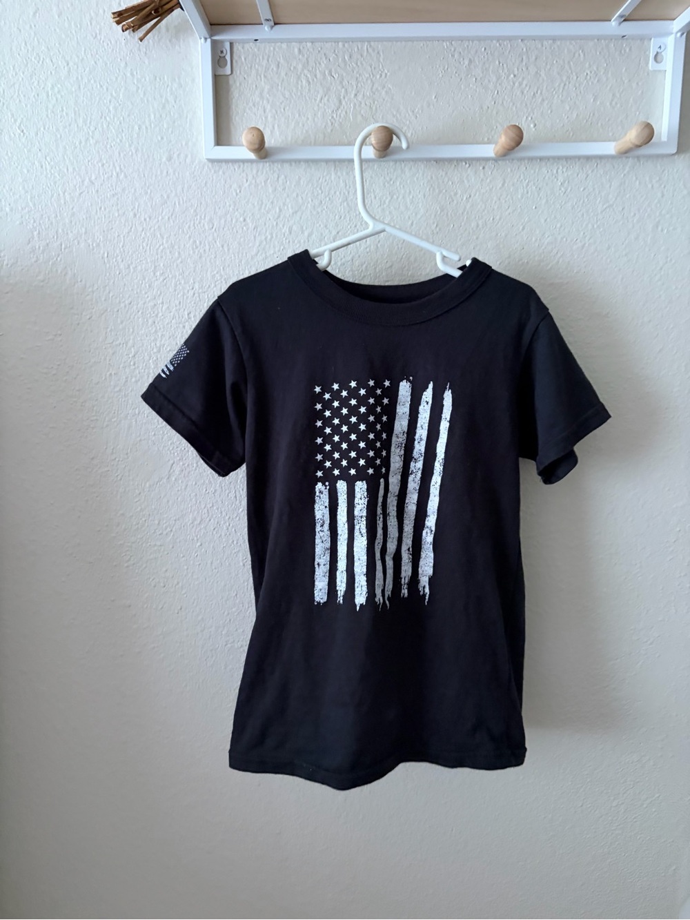 Rothco Black Kids' Tee with Distressed White Flag Print